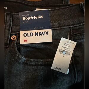 Woman’s Size 10 black Old Navy jeans